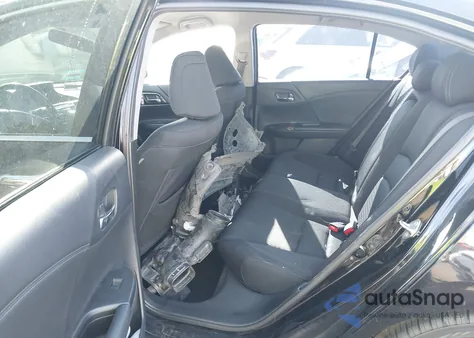 2015 Honda Accord Sport z USA, uszkodzony, nr VIN 1HGCR2F54FA142017